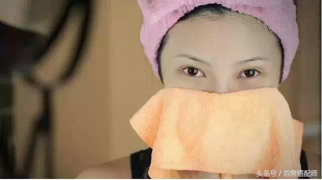 敏感痘肌适合敷面膜还是涂抹面膜,油性痘痘肌敷补水面膜