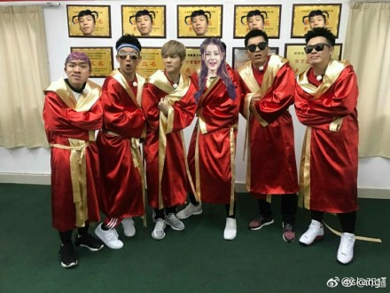 千万别让网上的大神p图,千万别让大神p图否则笑得肚子疼