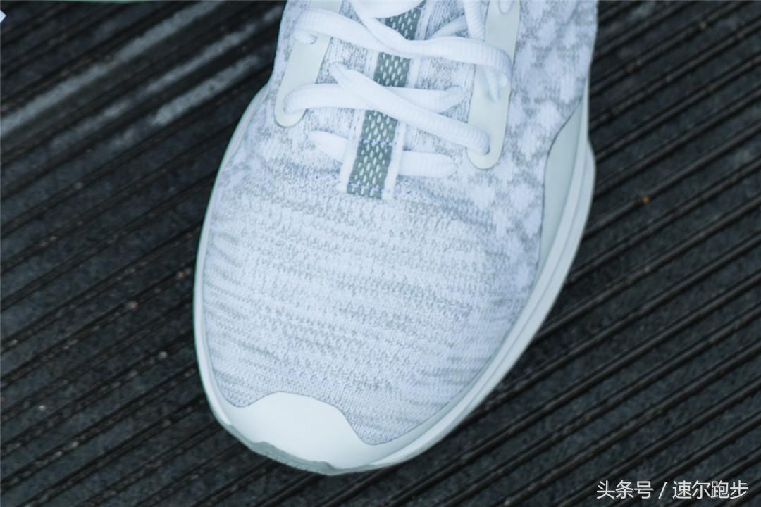 意欲分得一杯羹彪马挑战“SOCK-LIKE”