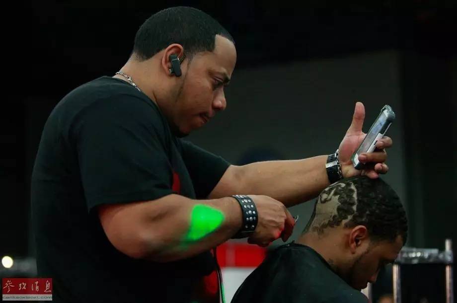 专业烫发和免打理烫发有什么不同,不同烫发到底有什么区别