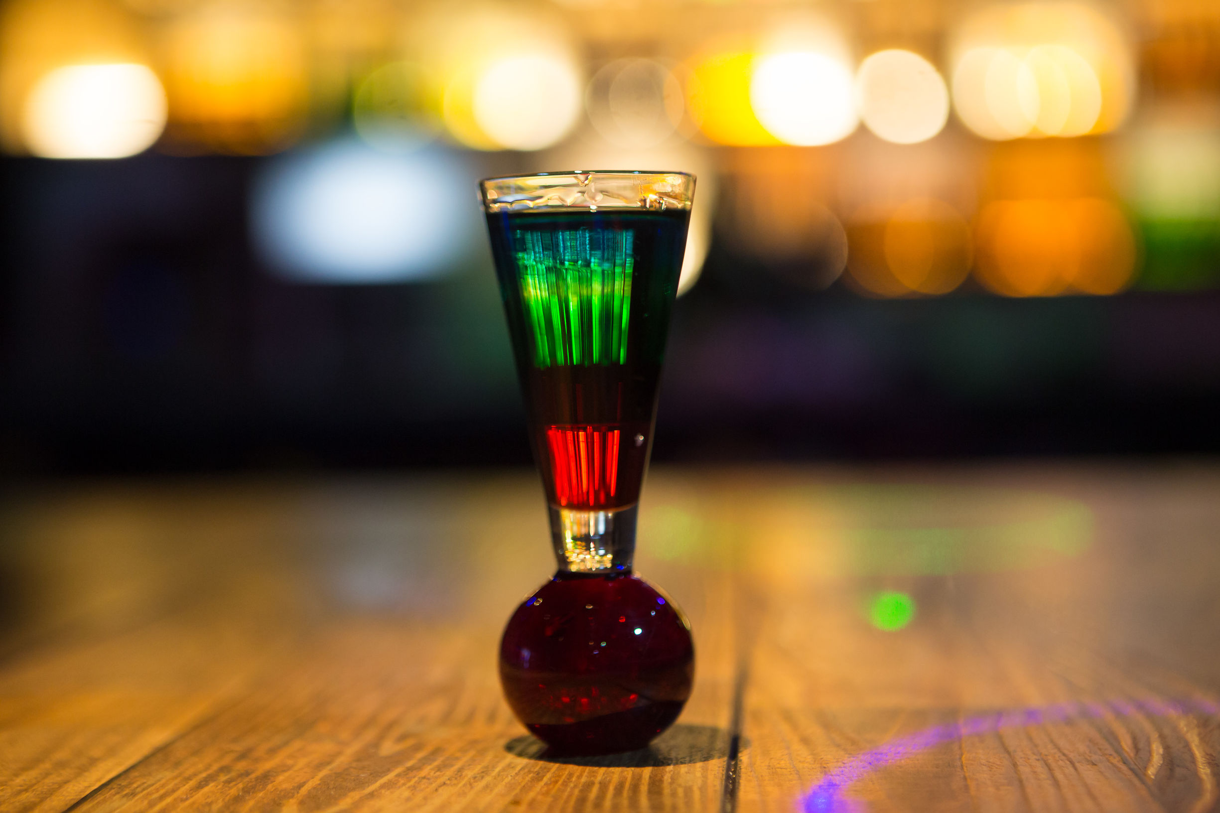 无锡这家酒店，竟然自带酒吧和游戏厅