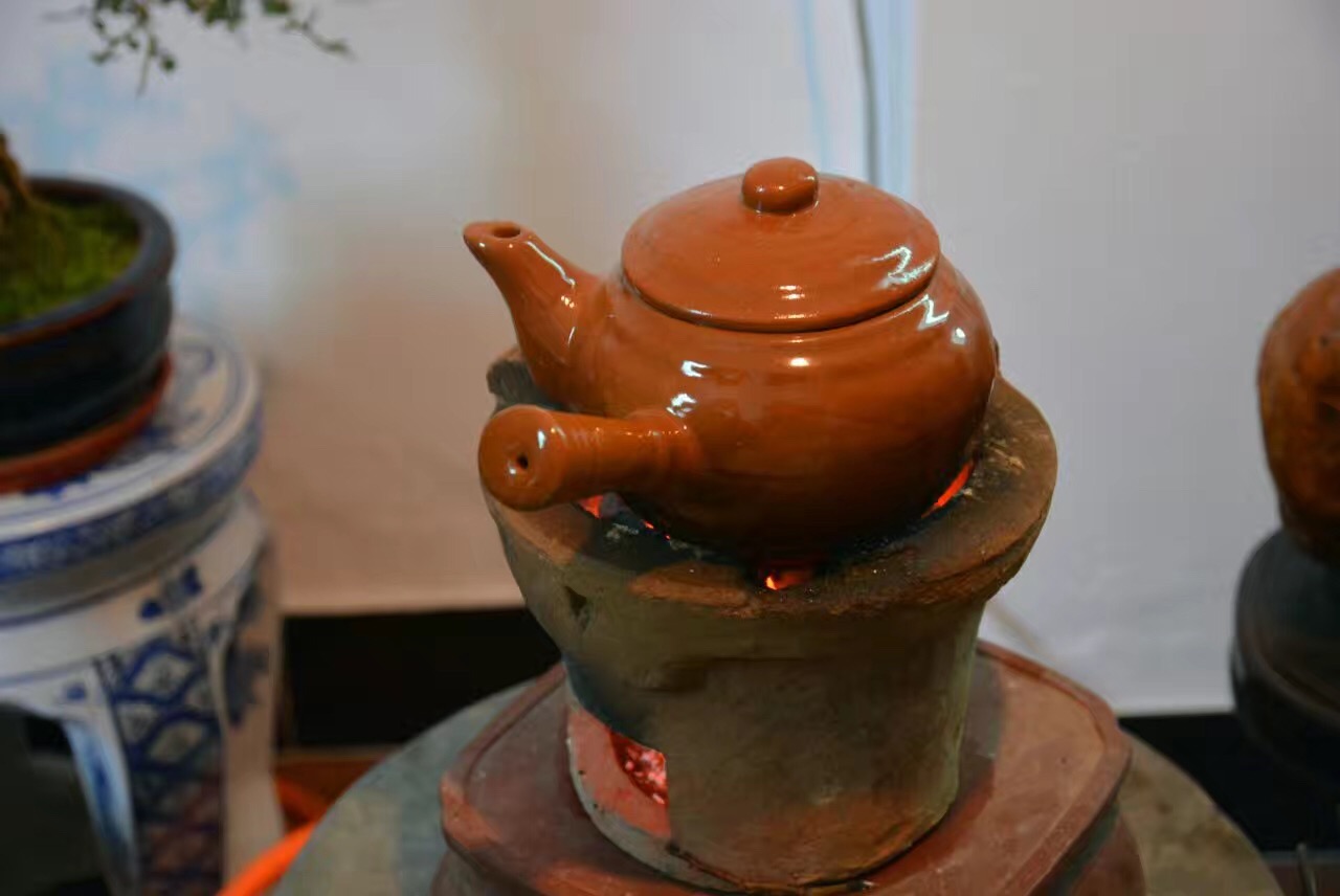 骞夸笢娼窞鍑ゅ嚢闆尪,娼睍闆尪