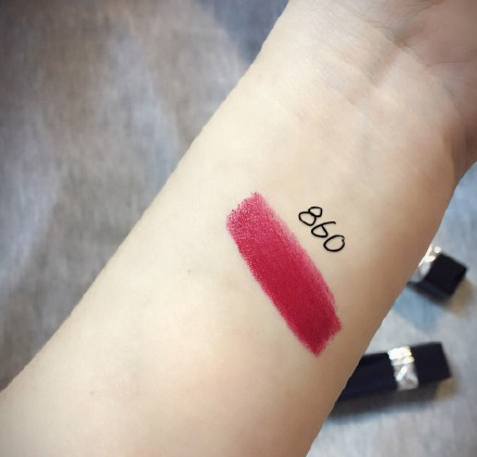 最火迪奥口红色号,迪奥蓝金口红哪个色好看