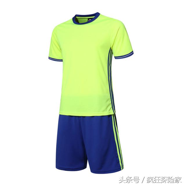 势不可挡这就是足球的魅力,心随球动王者风范