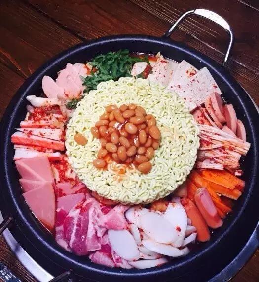 成都必吃的18碗面,成都最好吃的100碗面