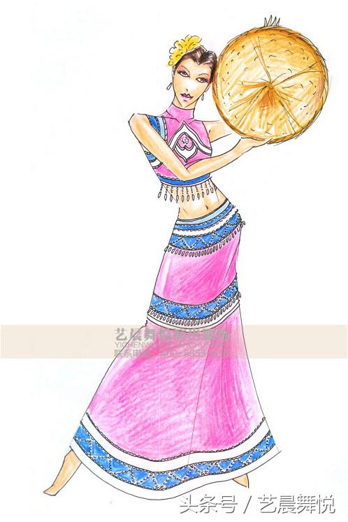 婀娜多姿的傣族姑娘表演傣族舞蹈,婀娜多姿的傣族舞蹈彩云之南