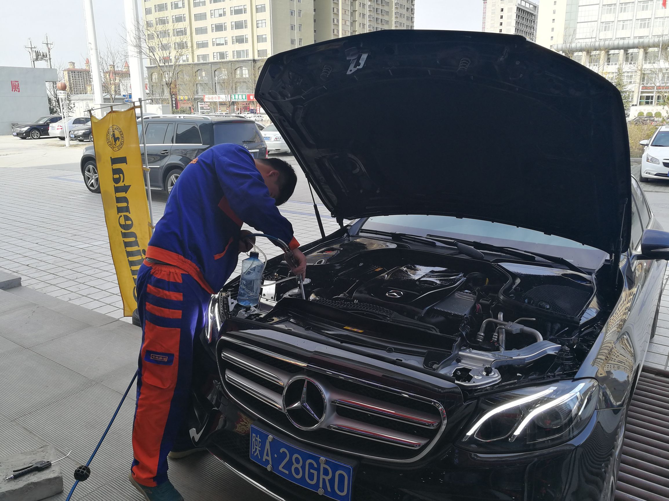 到底要不要在4s店保养车,今天去4s店保养车