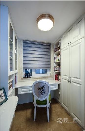 整个空间透露着一股古朴味苏州绿地太湖城小区124平三室