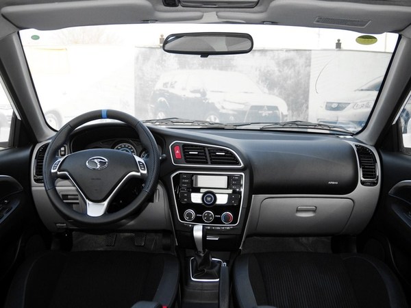 东南菱悦v3赛车版,菱悦v3手动豪华版落地价