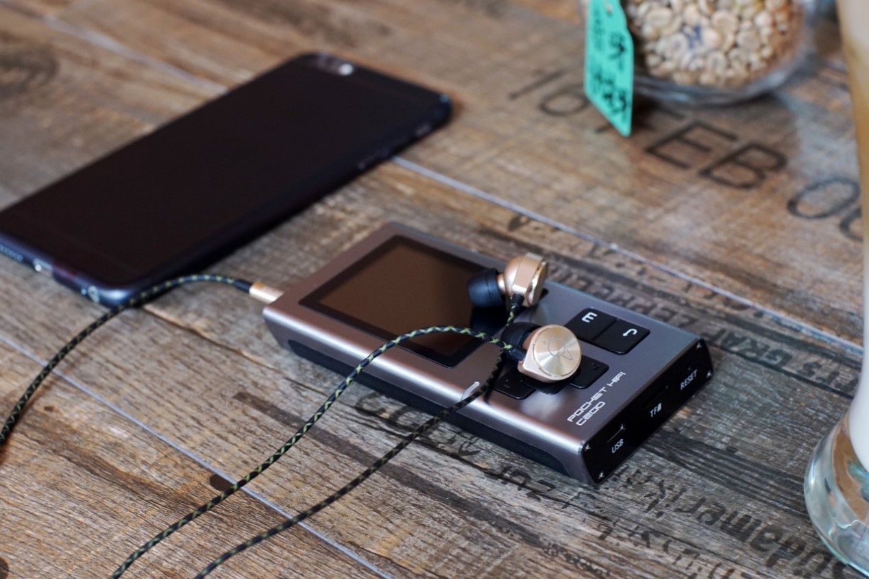 如果说哪个*放播**器更纯粹，那么七彩虹C200应该算是一个