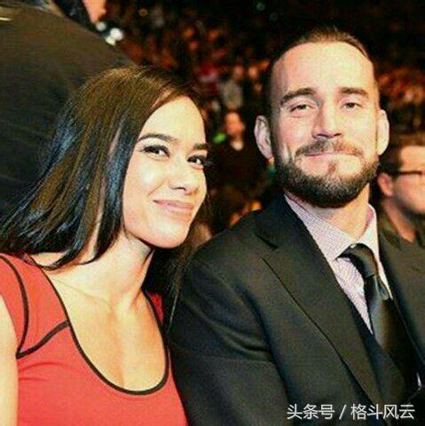 wwe拉娜个人简介,wwe拉娜与卢瑟夫求婚完整视频