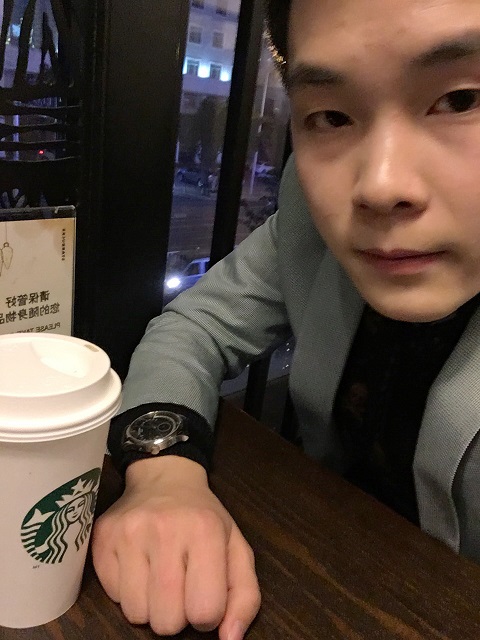 熬夜通宵加班脸上长痘,熬夜加班受不了了