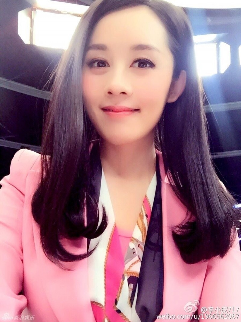 最美足球女抖音,最美足球女主持人