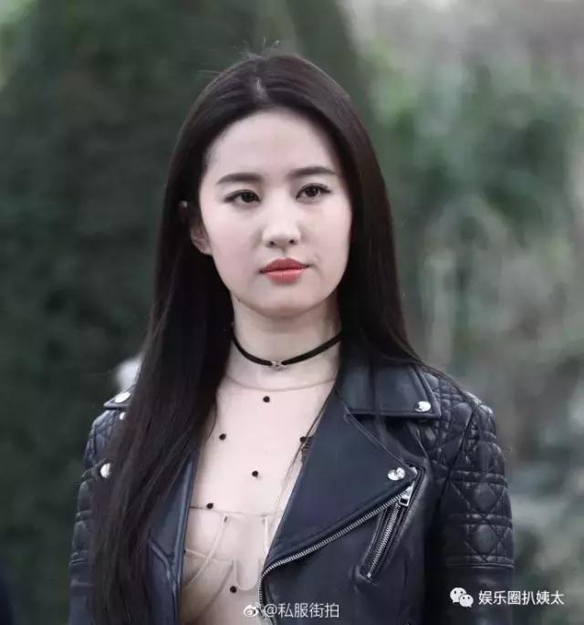 刘亦菲为什么老是被嘲胖,刘亦菲巴黎时装周造型