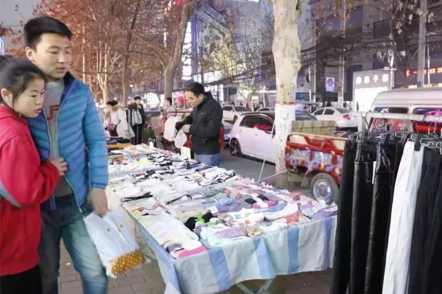 每一个与鱼化寨国际有染的人,都曾对这个小香港有难以言表的热忱