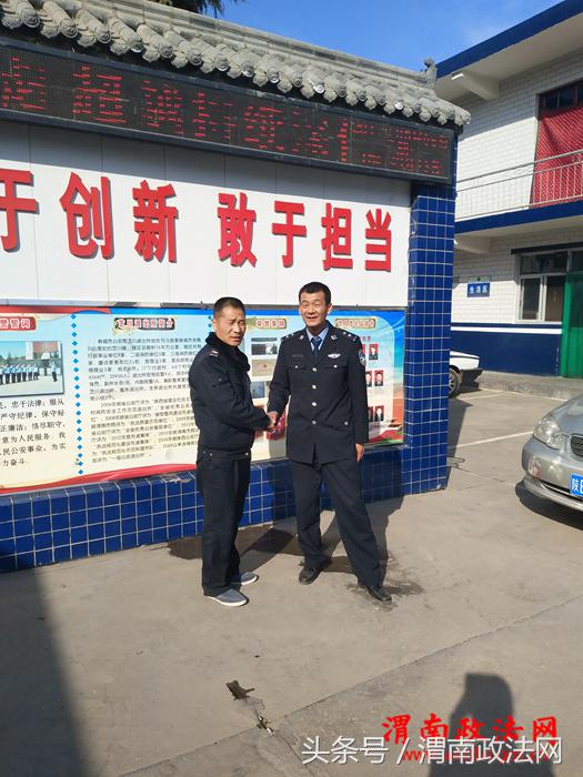 男孩偷家里300元买零食被送去自首,14岁男孩偷1000元怎么处理