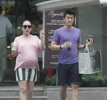 女星孕照差距大,女星的孕照