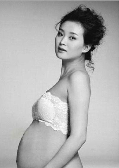 女星孕照差距大,女星的孕照