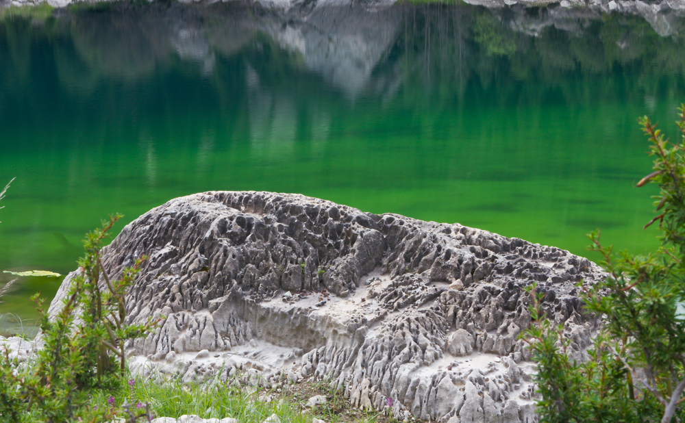 新疆之旅探索神秘的天池,新疆天池带你看风景