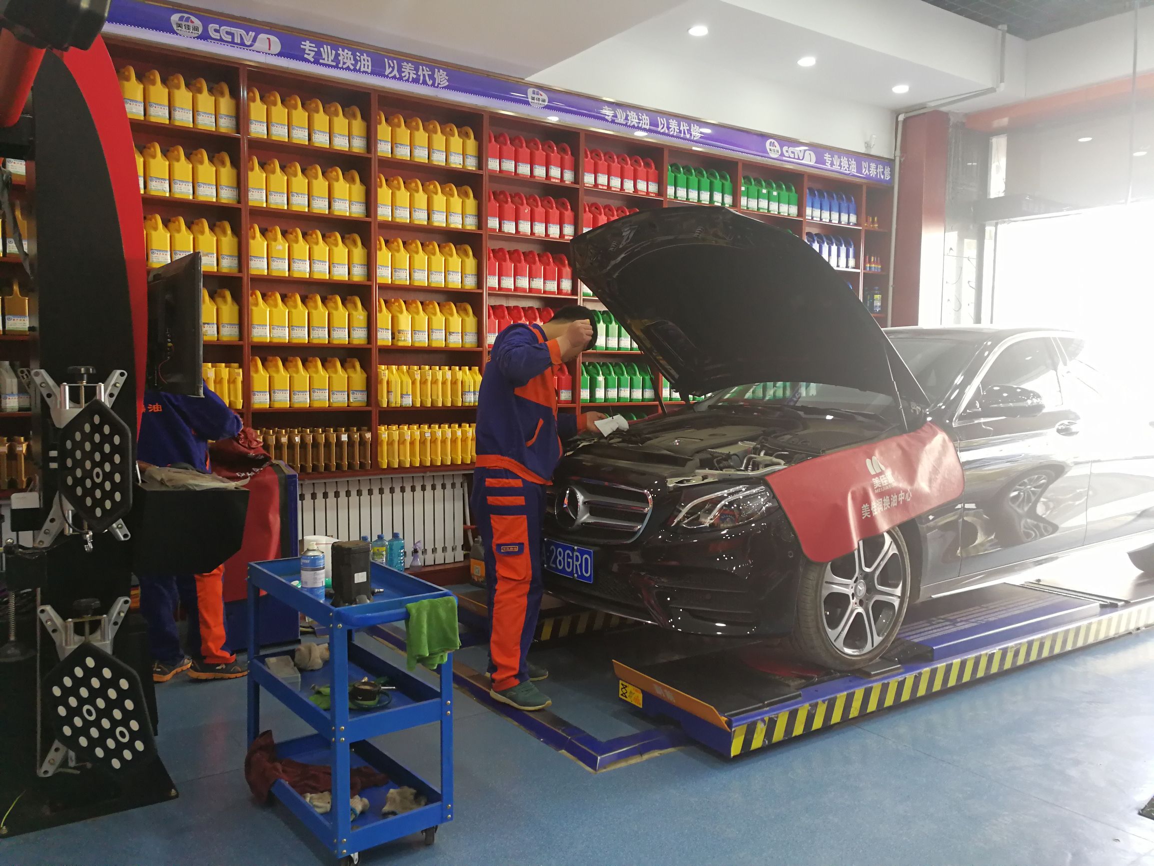 到底要不要在4s店保养车,今天去4s店保养车