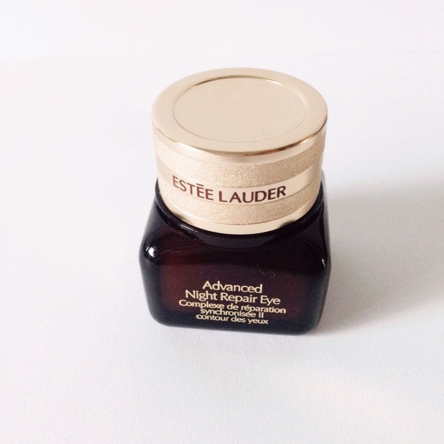 吃土也要无限回购的眼霜,吃土的眼霜推荐