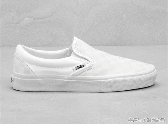 休闲男鞋2023秋冬新款百搭小白鞋,2023春秋新款透气小白鞋男士百搭