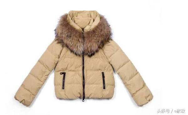 洗涤羽绒服的正确方法,羽绒服正确的洗涤方法是