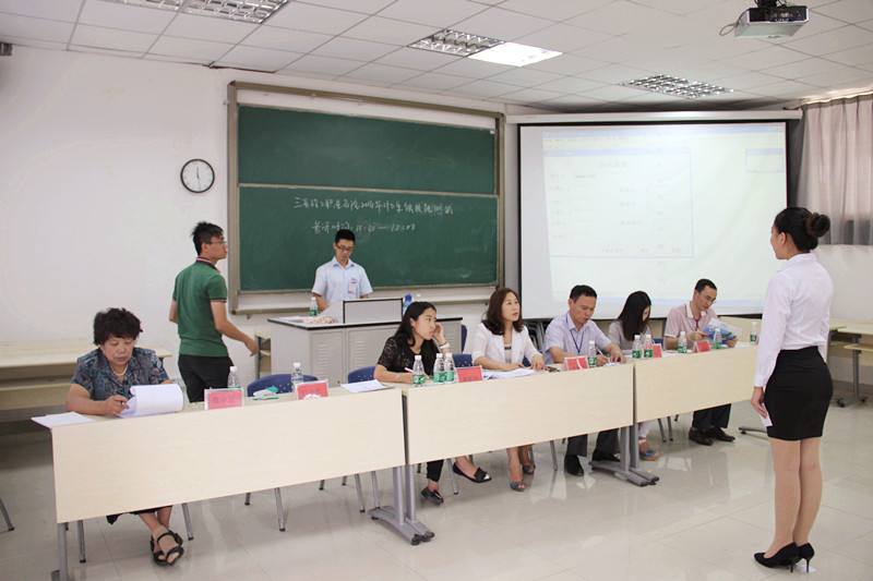 普高生参加高职单招面试自我介绍,单招学校物流管理面试自我介绍