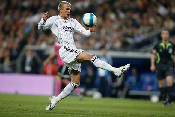 贝克汉姆经典进球实况足球,贝克汉姆足球帅气视频