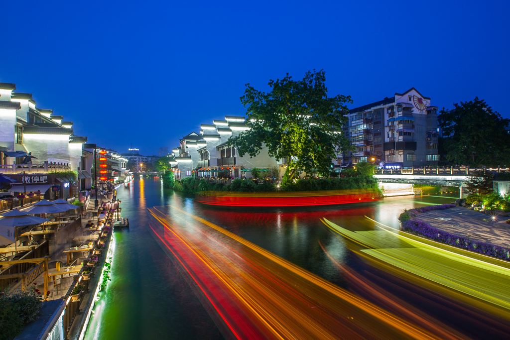 评价一张风景照片怎么说,评价一张风景照片好看怎么说