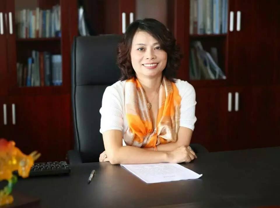 川商“她时代”：又知性又努力这是要逆天吗？