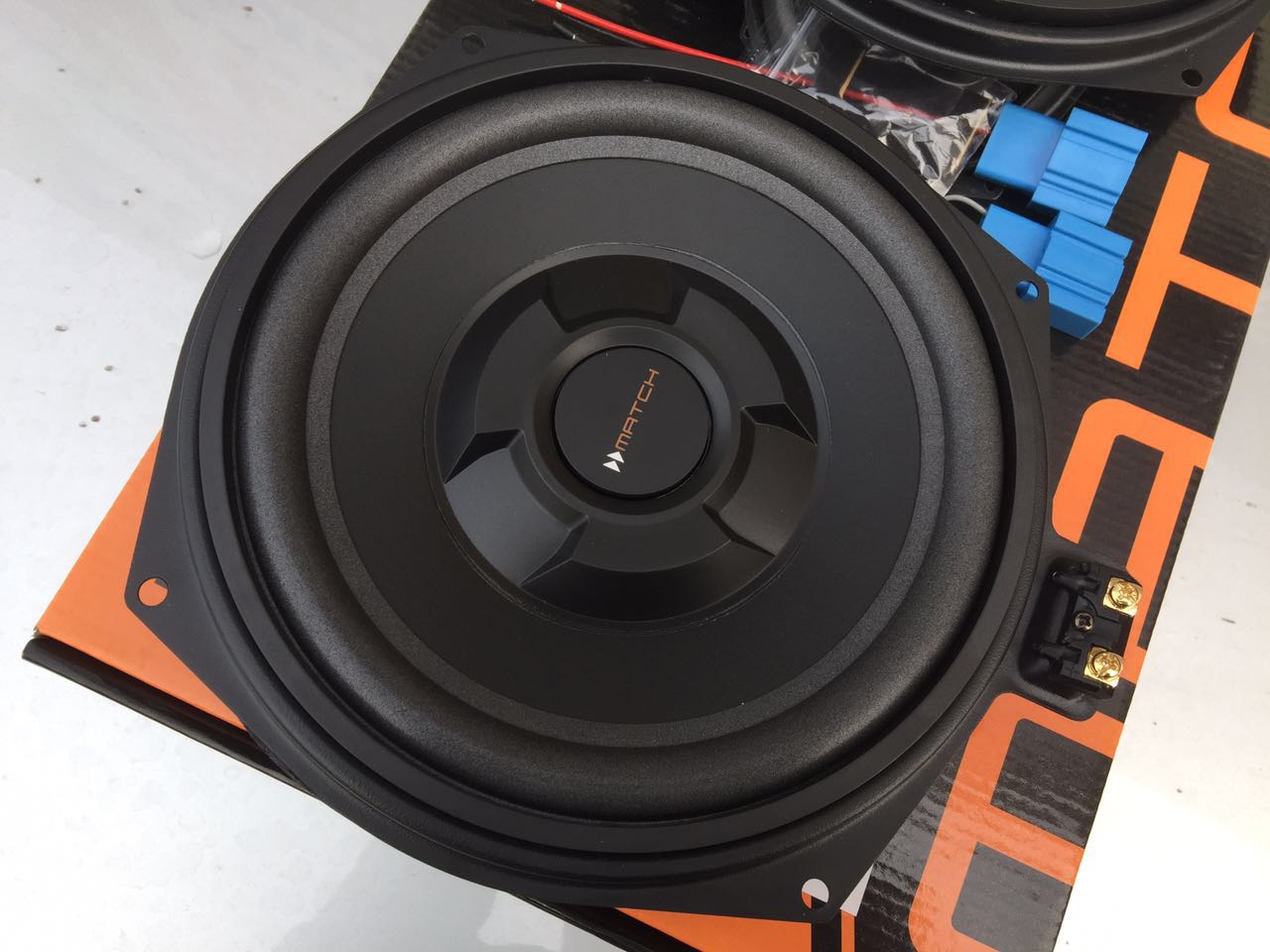 周口宝马x1音响改装案例,宝马原车音响可以改其他车吗