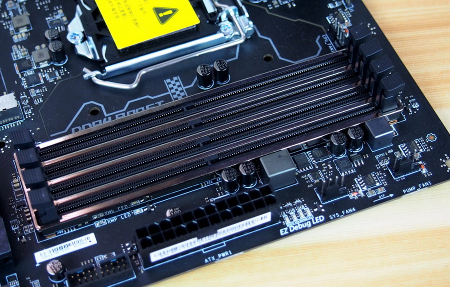 sata接口可以转m.2吗,sata接口就插一端吗