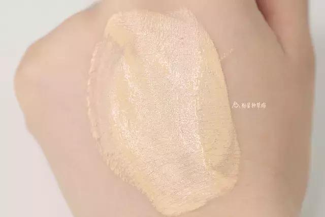 全世界最好用的粉底液口红,资生堂haku臻白无瑕养肤粉底液