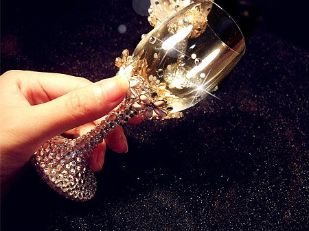 如何选购红酒杯,红酒杯怎样挑选