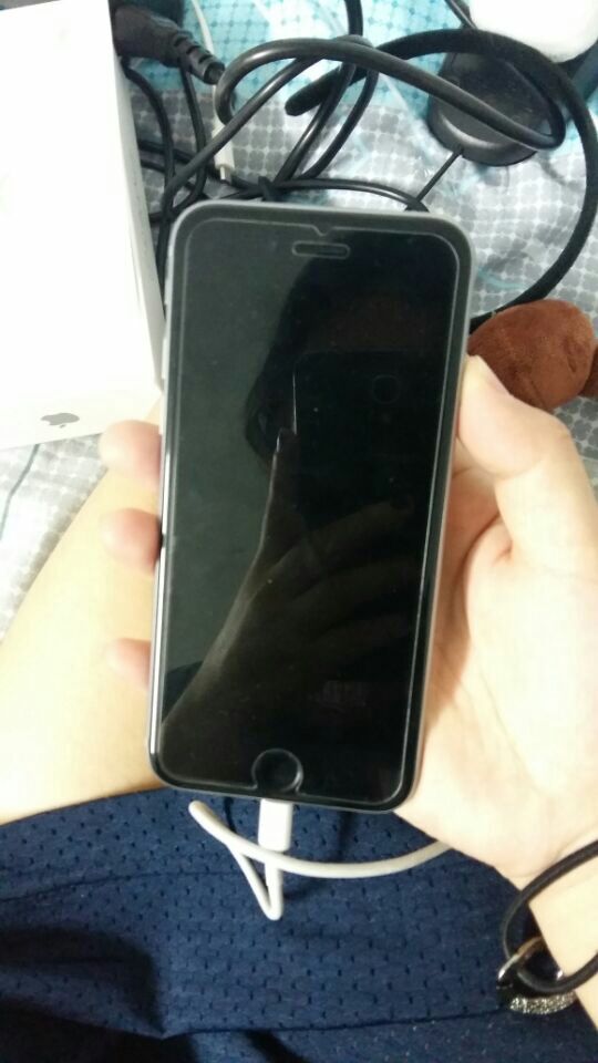 买上一代iphone6s (iphone6s刚出的时候有多火)