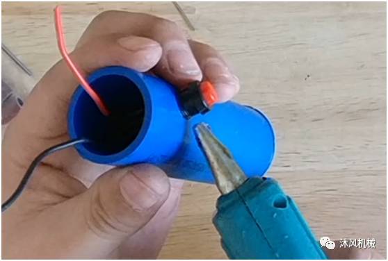 手电钻制作打磨神器,diy小型打磨机制作过程