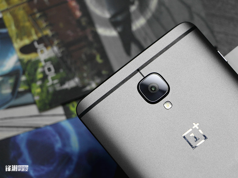 一加3t和荣耀v9哪个好,荣耀v9和一加3t评测视频