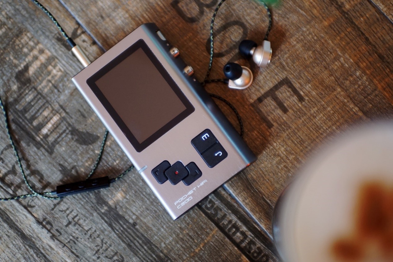 如果说哪个*放播**器更纯粹，那么七彩虹C200应该算是一个