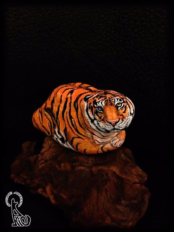 好可怕!他说画画的不是他,而是石头自己!