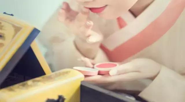 便宜到哭的化妆品,便宜到哭的唇釉