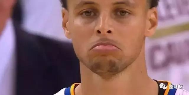 库里三分勇士视频,勇士库里三分纪录