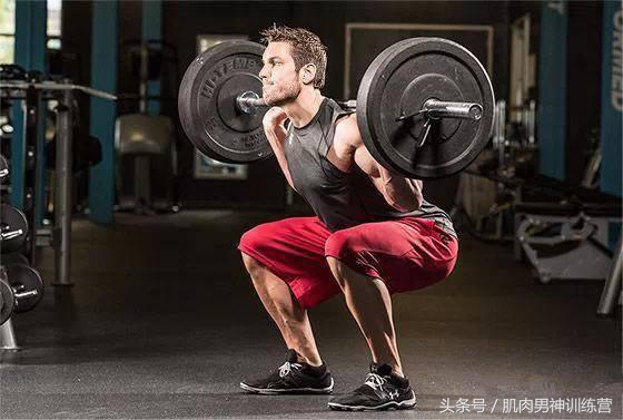 深蹲的正确方法,深蹲的正确姿势及好处