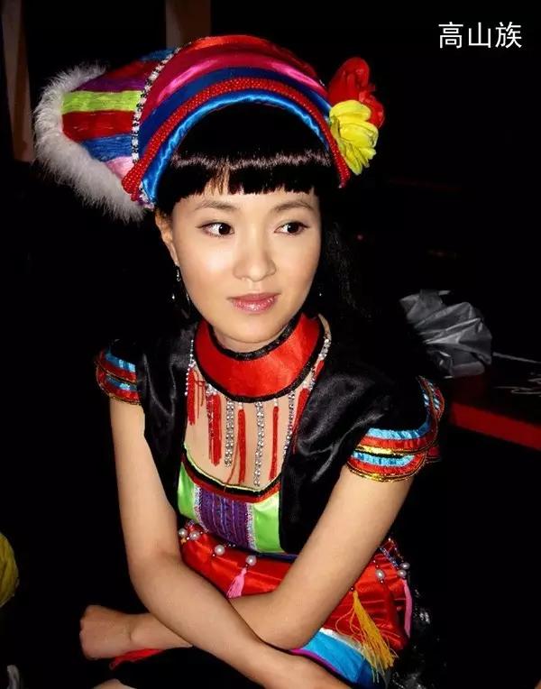 56个民族服饰的视频,56个民族男士服饰