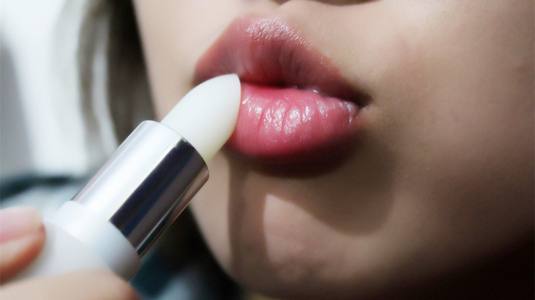 10款最好用的润唇膏是哪款,哪款润唇膏比较好用又持久