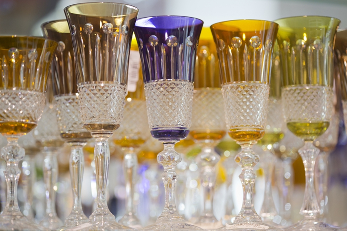 水晶杯含铅开水会释放吗,水晶杯含铅吗