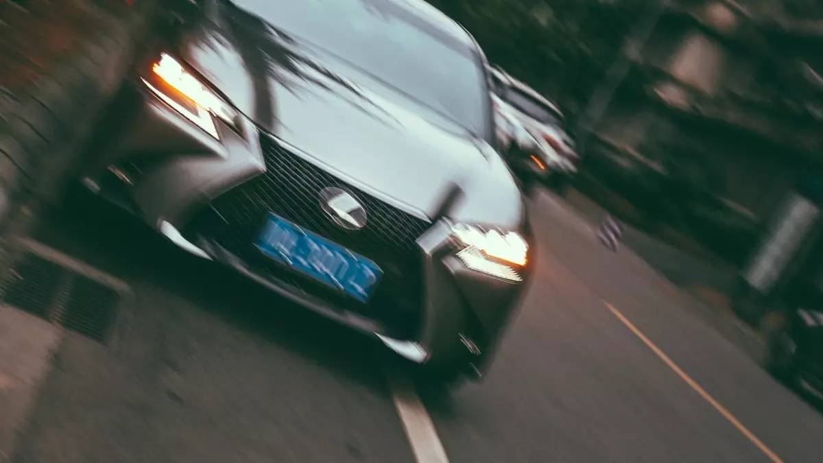 闆峰厠钀ㄦ柉gs300杞︿富,闆峰厠钀ㄦ柉gs430杞︿富閲囪