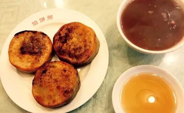 一天吃8顿算啥!回我老家青岛,带你吃上24小时!