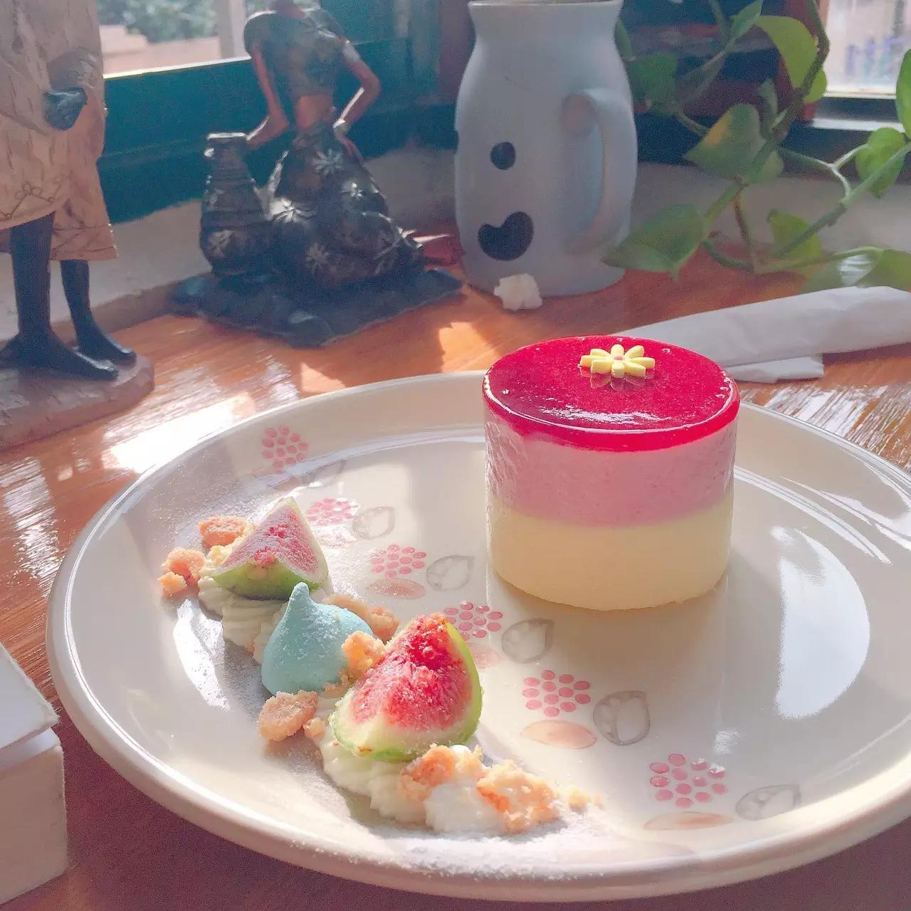 一天吃8顿算啥!回我老家青岛,带你吃上24小时!