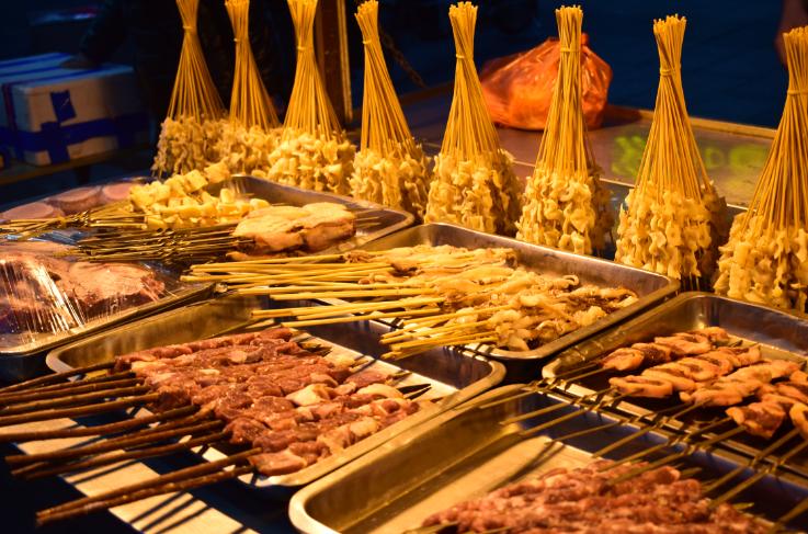 开封西司夜市美食攻略,深夜放毒之开封美食